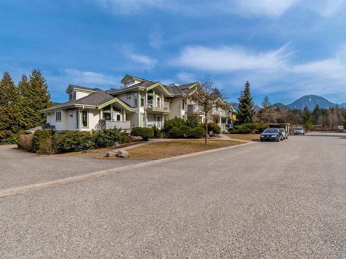 107 1275 Scott Drive, Hope, BC 