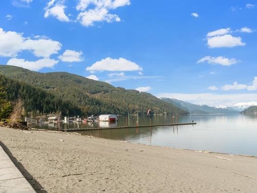 11 450 Esplanade Avenue, Harrison Hot Springs, BC 