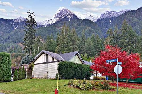 520 Glenaire Drive, Hope, BC 