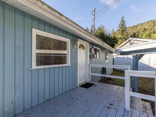 1879 Carol Road, Lindell Beach, BC 