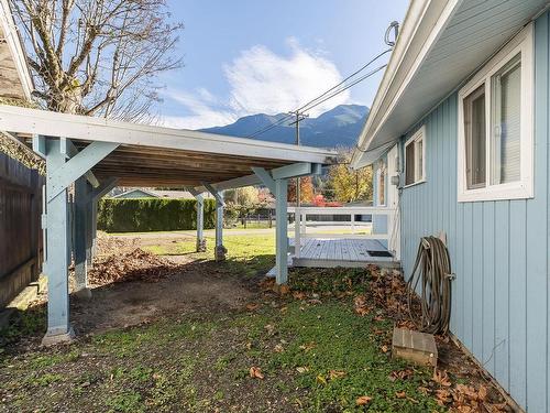 1879 Carol Road, Lindell Beach, BC 