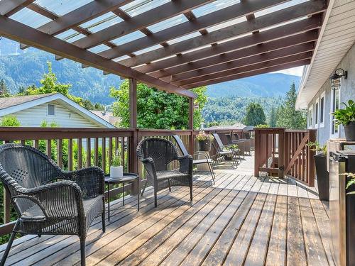 52484 Yale Road, Rosedale, BC 