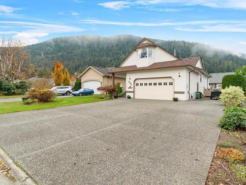 326 Miami River Drive, Harrison Hot Springs, BC 