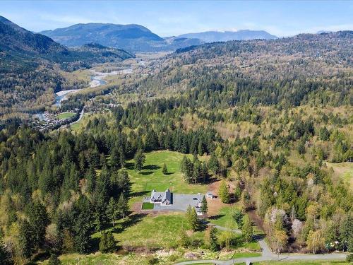 4491 Bench Road, Chilliwack, BC 