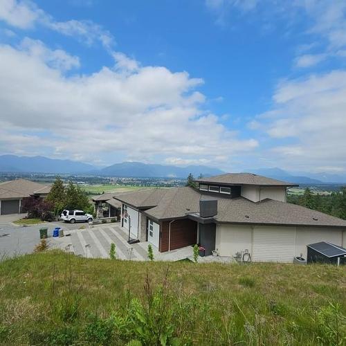 110 51075 Falls Court, Chilliwack, BC 