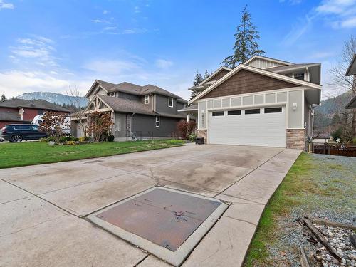 65997 Ogilview Drive, Hope, BC 