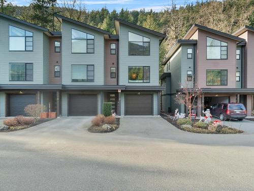 23 520 Hot Springs Road, Harrison Hot Springs, BC 