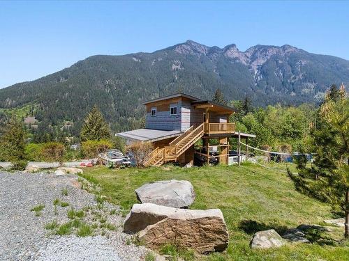 66418 Othello Road, Hope, BC 