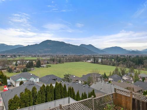 47465 Swallow Crescent, Chilliwack, BC 