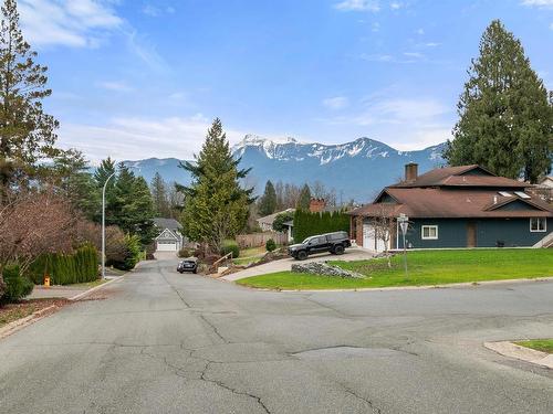 47465 Swallow Crescent, Chilliwack, BC 