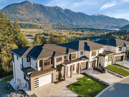 46128 Crestview Drive, Chilliwack, BC 