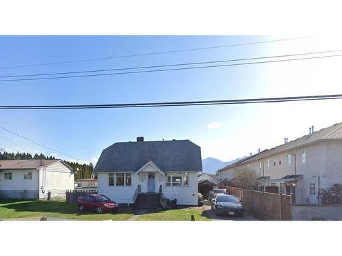 9500 Woodbine Street, Chilliwack, BC 