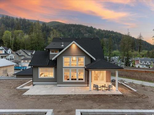 43376 Blue Grouse Lane, Cultus Lake, BC 