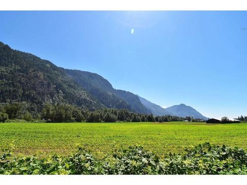 59280 St Elmo Road, Hope, BC 