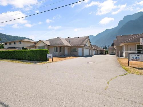 3 648 Coquihalla Street, Hope, BC 