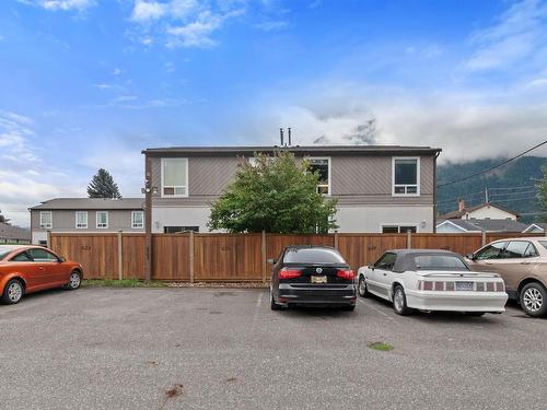 621 Douglas Street, Hope, BC 