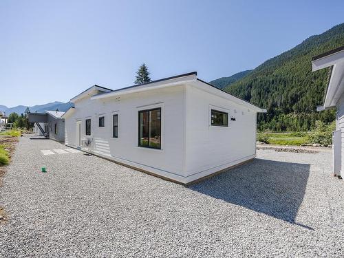 Hg 187-71358 Grove Place, Sunshine Valley, BC 