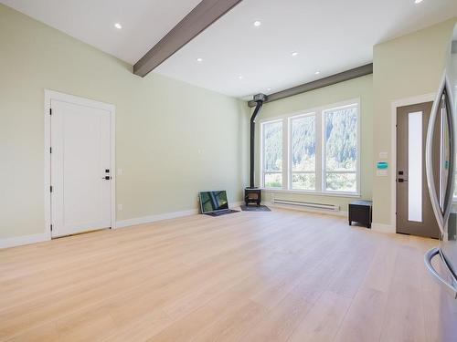 Hg 187-71358 Grove Place, Sunshine Valley, BC 