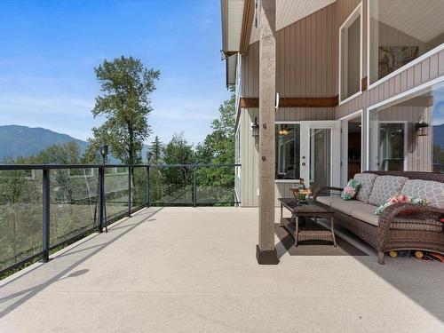 43251 Salmonberry Drive, Chilliwack, BC 