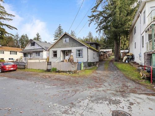 253 First Avenue, Cultus Lake, BC 