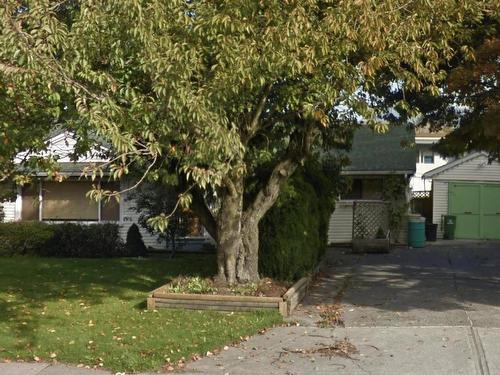 9566 Young Road  Chilliwack, BC V2P 4S8