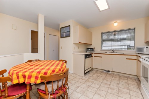 203-7610 Evans Road  Chilliwack, BC V2R 2Z5