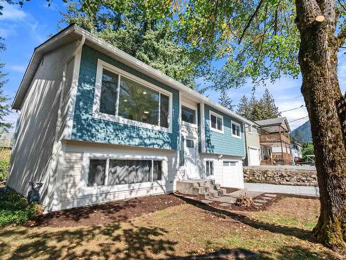 63797 Beech Avenue  Hope, BC V0X 1L2