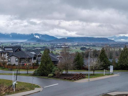 8179 Bounty Place, Chilliwack, BC 