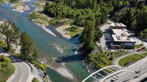 210-45505 Campus Drive, Chilliwack, BC 