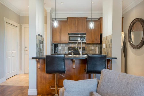 302B-45595 Tamihi Way, Chilliwack, BC 