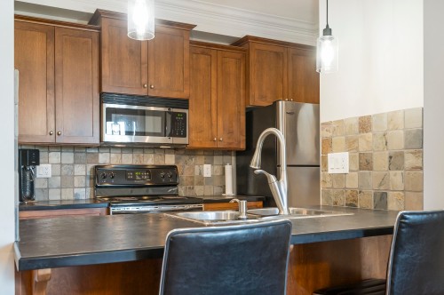 302B-45595 Tamihi Way, Chilliwack, BC 