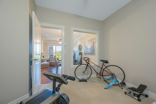 302B-45595 Tamihi Way, Chilliwack, BC 