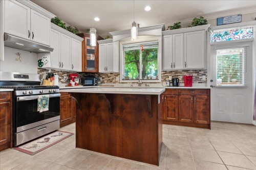 45704 Safflower Crescent, Chilliwack, BC 