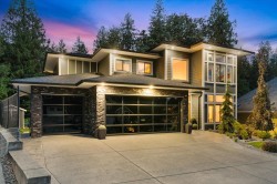 2-7854 Brookwood Place  Chilliwack, BC V4Z 0A1
