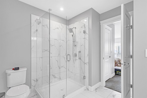 5510 Maclachlan Place, Chilliwack, BC 