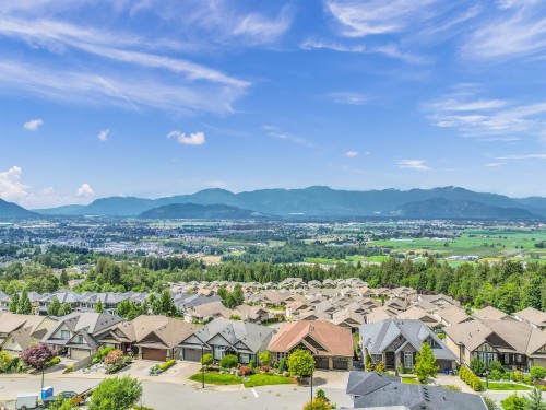 5510 Maclachlan Place, Chilliwack, BC 