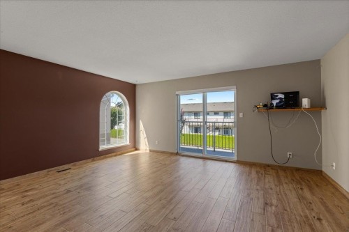 8-7450 Huron Street, Chilliwack, BC 