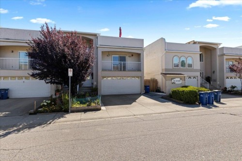 8-7450 Huron Street, Chilliwack, BC 