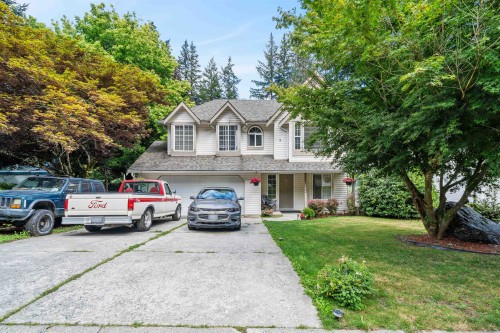 275 Forrest Crescent  Hope, BC V0X 1L4