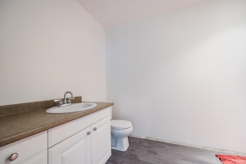 1-45821 Thomas Road, Chilliwack, BC 