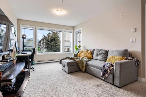 302-46150 Bole Avenue, Chilliwack, BC 