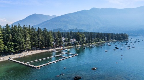 312 Munroe Avenue, Cultus Lake, BC 