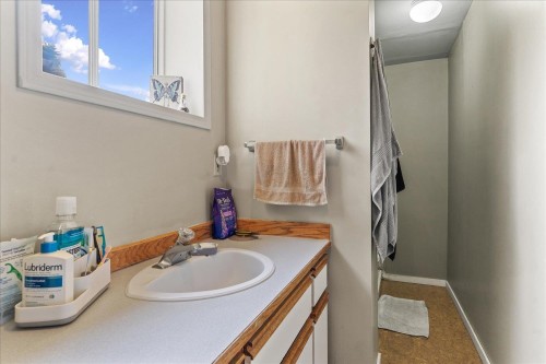 45649 Laura Crescent, Chilliwack, BC 