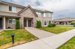 12-8533 Broadway Road  Chilliwack, BC V2P 5V4