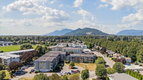 307-45598 Mcintosh Drive, Chilliwack, BC 