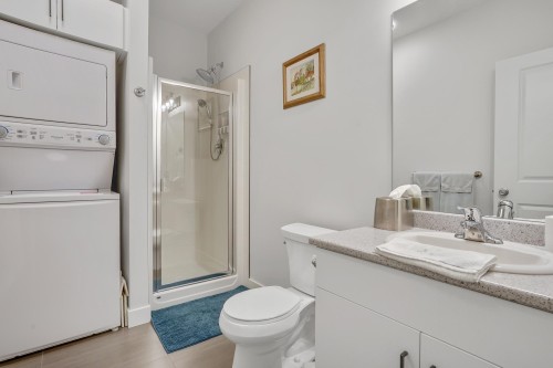 65517 Skylark Lane, Hope, BC 