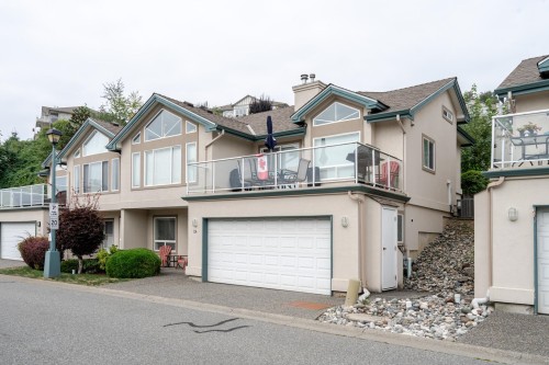 24-8590 Sunrise Drive, Chilliwack, BC 
