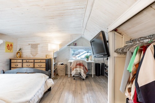 338 Balsam Street, Cultus Lake, BC 