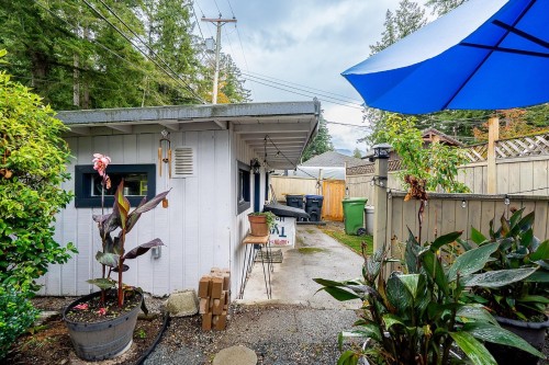 338 Balsam Street, Cultus Lake, BC 