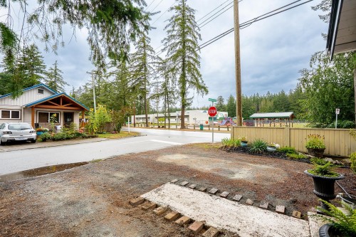 338 Balsam Street, Cultus Lake, BC 